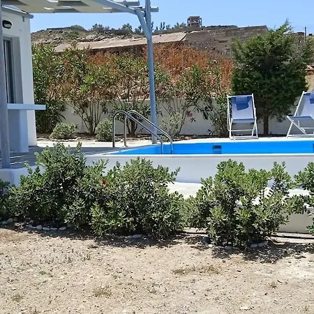 Feriehus Angelika Glinado Naxos