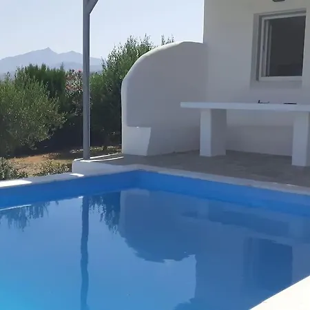 Feriehus Angelika Glinado Naxos