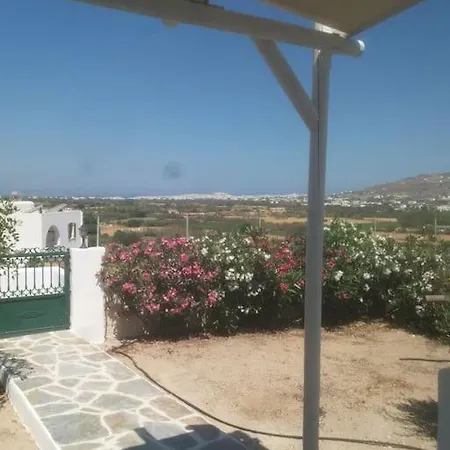 Feriehus Angelika Glinado Naxos