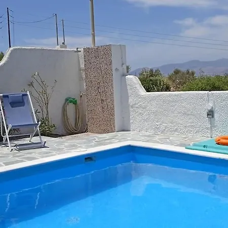 Angelika Glinado Naxos